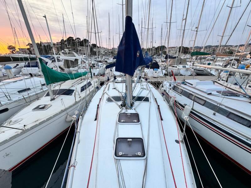 Oceanis 323 Clipper 5