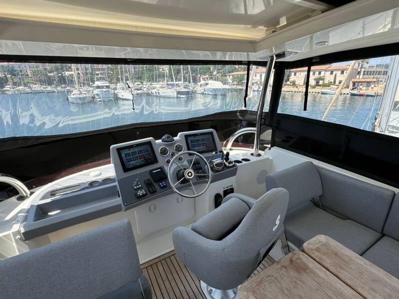 SWIFT TRAWLER 48 9