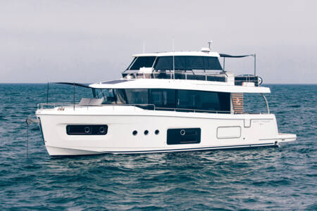 Beneteau Swift Trawler au mouillage 1